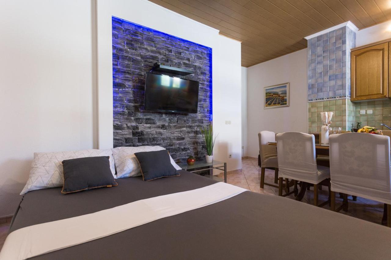 Apartman Ikar Podstrana Exterior photo